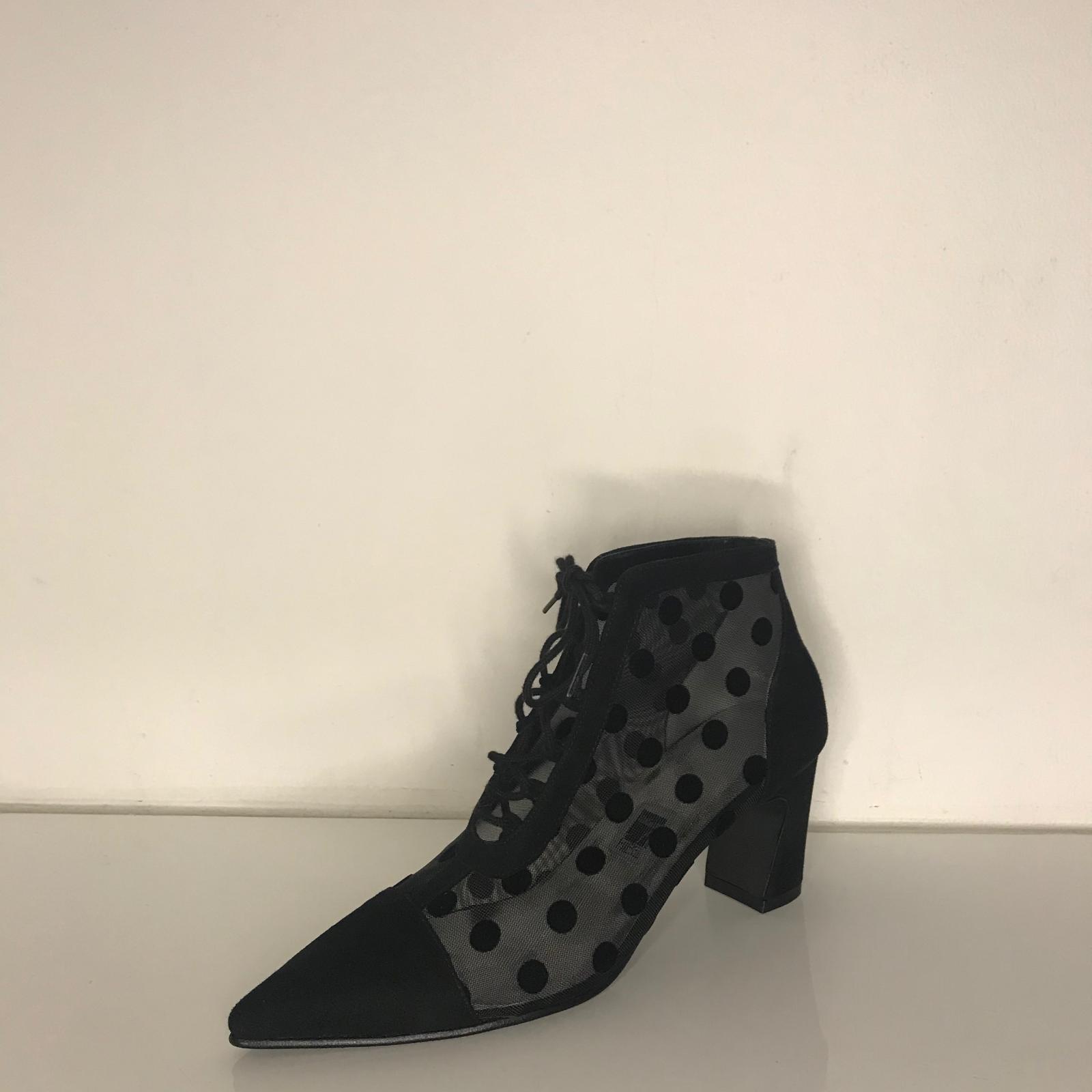 Toto (Spitz Blockabsatz)